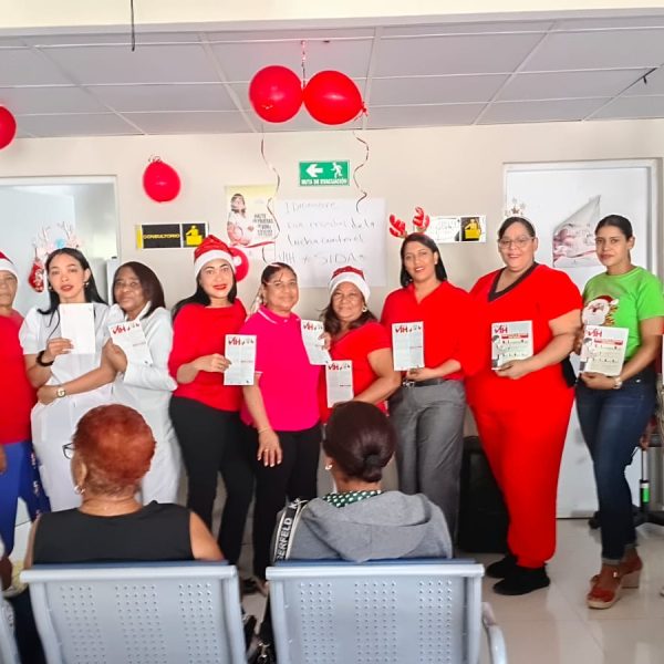 Hospital Municipal Pablo Morrobel Jim&eacute;nez realiza charla de concientizaci&oacute;n en el D&iacute;a Mundial de la Lucha contra el VIH