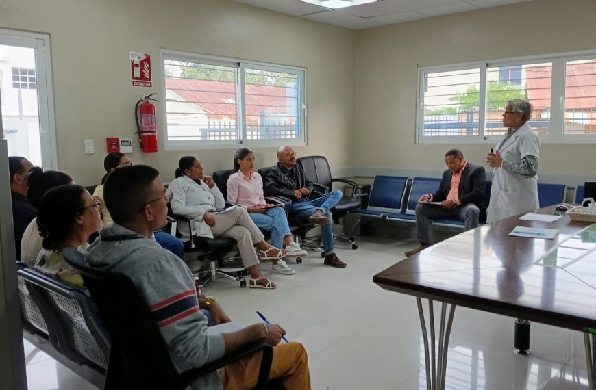 Hospital Municipal Pablo Morrobel Jim&eacute;nez fortalece competencias del personal con Taller de Supervisi&oacute;n