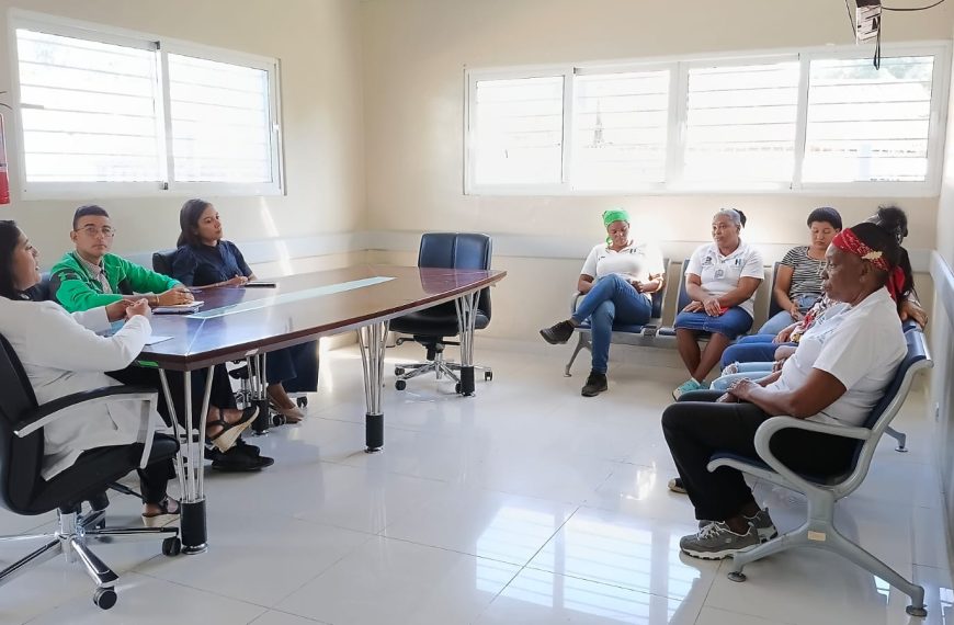 Encuentro con el equipo de conserjer&iacute;a fortalece el compromiso institucional con la calidad del servicio